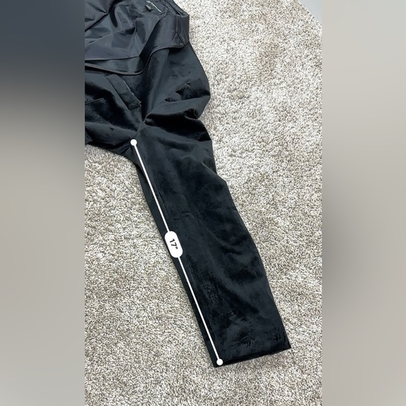 INC International Concepts Men’s Slim Fit Black Velvet Blazer Formal Size Small - Picture 13 of 17